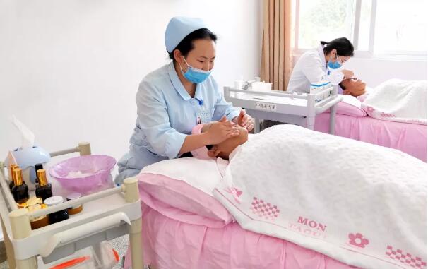 魚和熊掌可以兼得，中醫(yī)美容不僅錦上添花還可療病