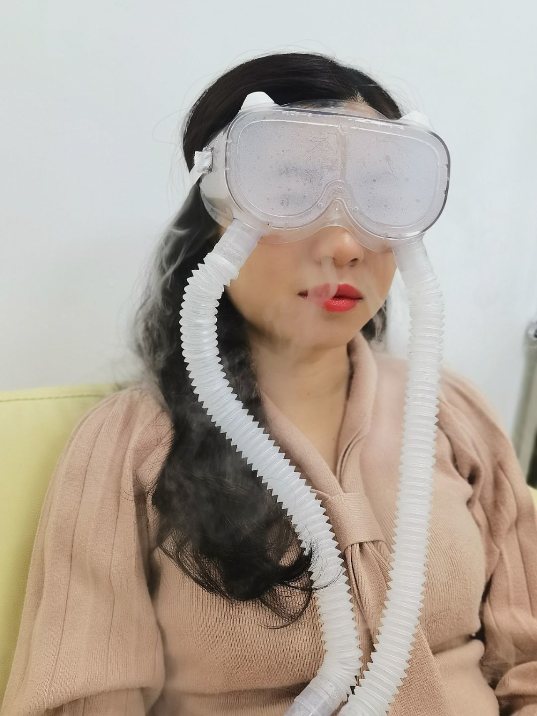 眼睛干澀、疲倦、刺痛……注意了！“干眼癥”可能找上你了！