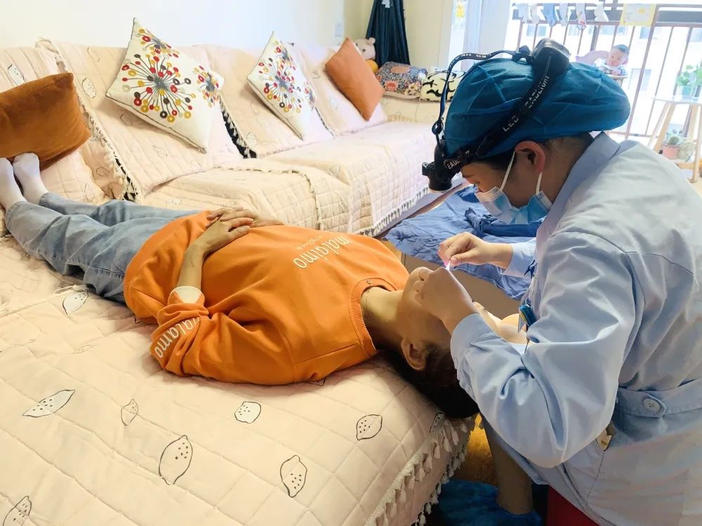 【保山安利醫(yī)院】“互聯(lián)網(wǎng)+居家護(hù)理”服務(wù)線上預(yù)約，護(hù)理到家！——5月30日前有體驗福利哦~