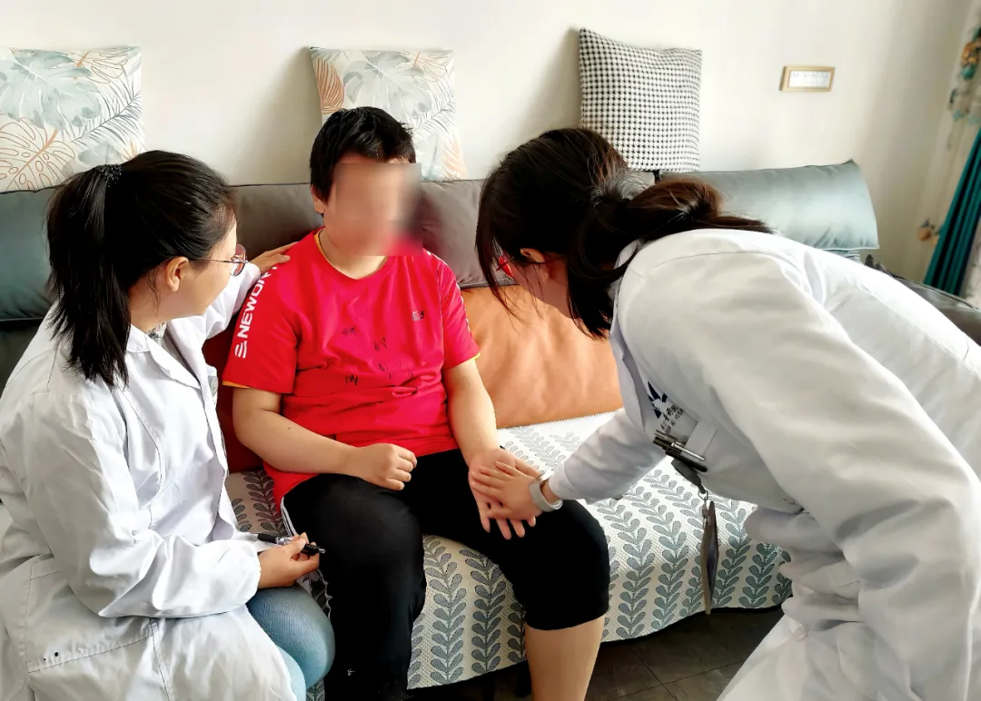 世界孤獨(dú)癥關(guān)注日丨“醫(yī)康教結(jié)合”聯(lián)合關(guān)愛(ài)行動(dòng)